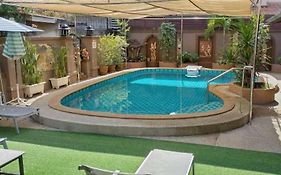 Mai Thai Guest House