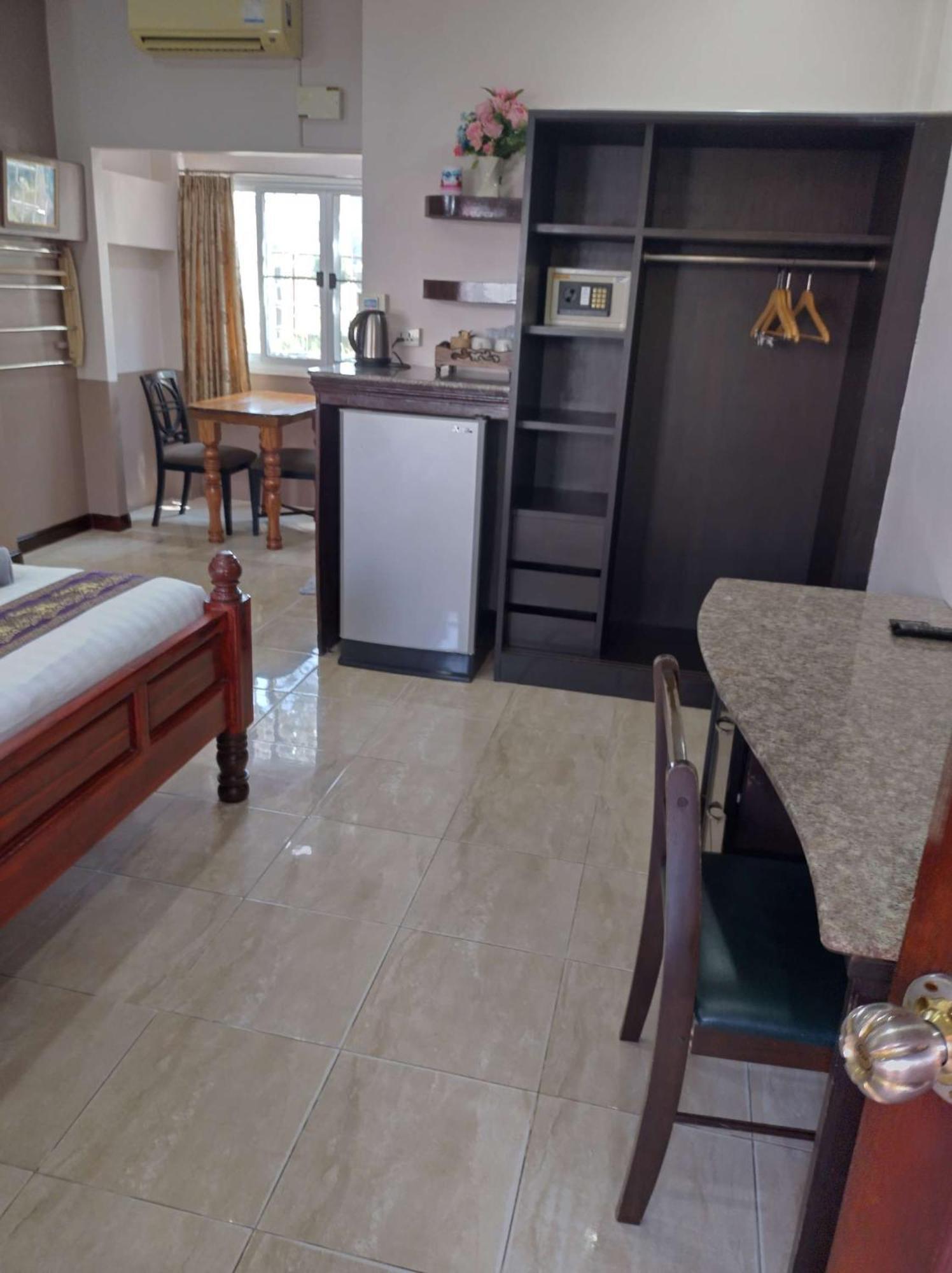 Mai Thai Guest House Хон Каен Экстерьер фото