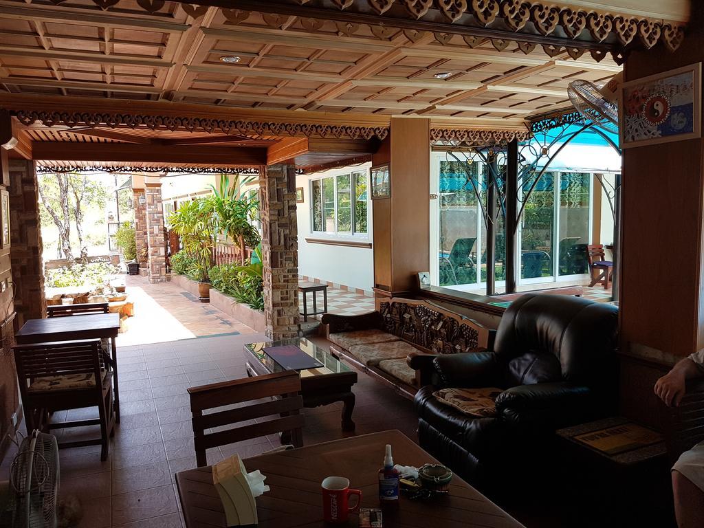 Mai Thai Guest House Хон Каен Экстерьер фото